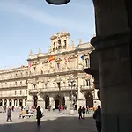 Angeles Plaza