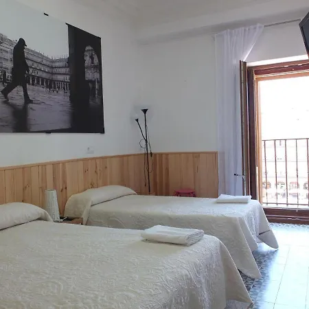 Angeles Plaza Guest house Salamanca