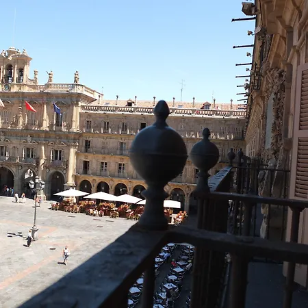 Angeles Plaza Guest house 2*