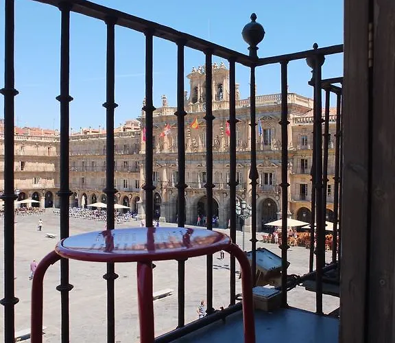 Angeles Plaza