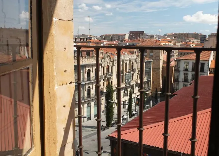 Maison d'hôtes Angeles Plaza 2*